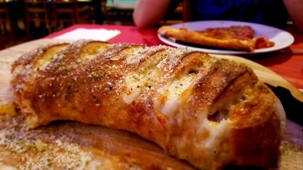 Capones Italian Pizzeria | restaurant | 3775 Hollywood Blvd, Hollywood, FL 33021, USA | 9549869192 OR +1 954-986-9192