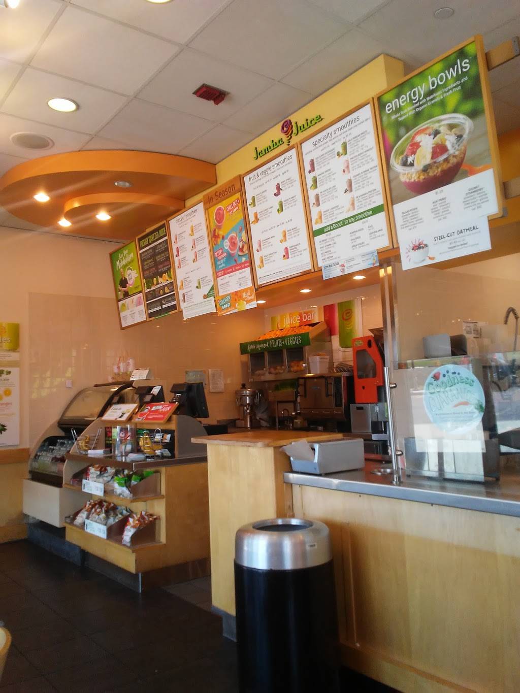 Jamba Juice Scottsdale Seville | restaurant | 7001 N Scottsdale Rd #100, Scottsdale, AZ 85253, USA | 4806098250 OR +1 480-609-8250