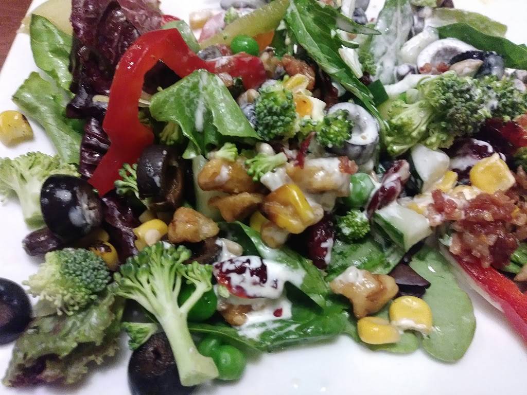 Ruby Tuesday | restaurant | 7611 Thorndike Rd, Greensboro, NC 27409, USA | 3368410066 OR +1 336-841-0066