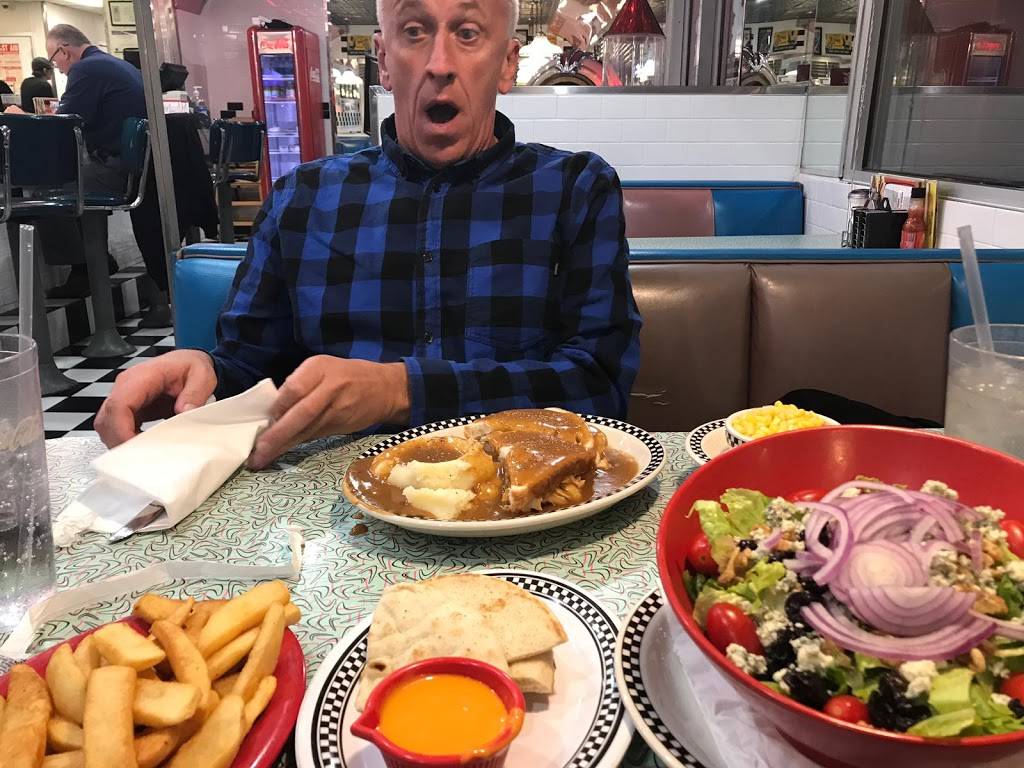 The Grand Diner | restaurant | 48730 Grand River Ave, Novi, MI 48374, USA | 2483800333 OR +1 248-380-0333