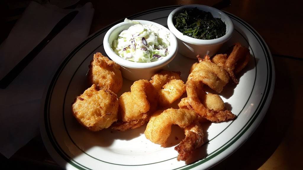 Sea Island Shrimp House | restaurant | 154 Creekside Crossing, New Braunfels, TX 78130, USA | 8303874809 OR +1 830-387-4809