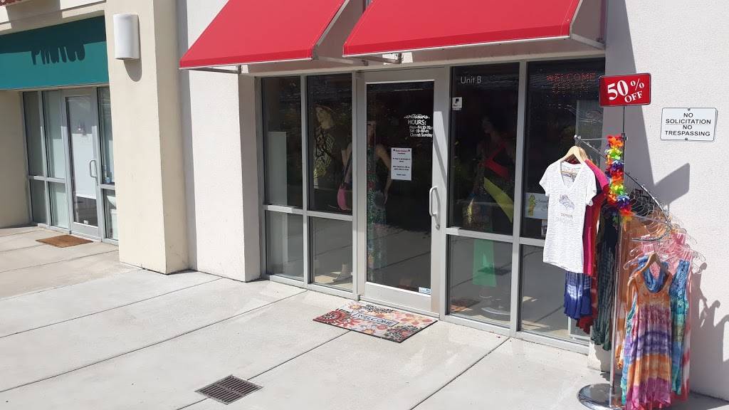 Island Woman Shanty & Modah Naychas Creations | restaurant | 1515 Main St Unit #5, Longmont, CO 80501, USA | 8004609409 OR +1 800-460-9409