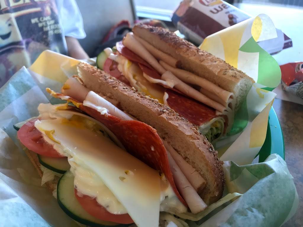 Subway | restaurant | 2200 N Arizona Ave #7, Chandler, AZ 85225, USA | 4809637177 OR +1 480-963-7177