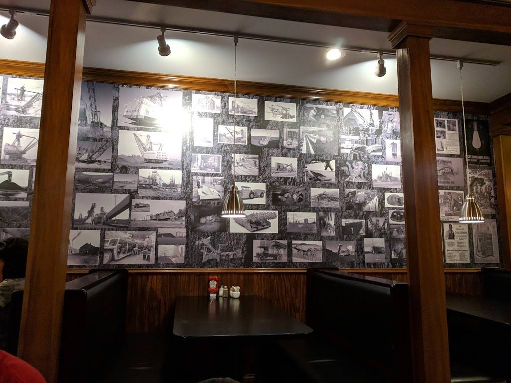 The Red Onion | restaurant | 166 W Lane St, Equality, IL 62934, USA | 6182764862 OR +1 618-276-4862