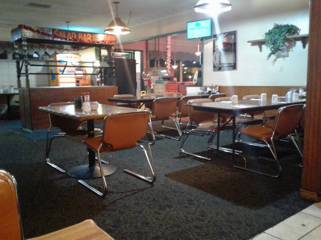 Almond Tree Restaurant & Lounge | night club | 1490 Sycamore Ave, Atwater, CA 95301, USA | 2093586331 OR +1 209-358-6331