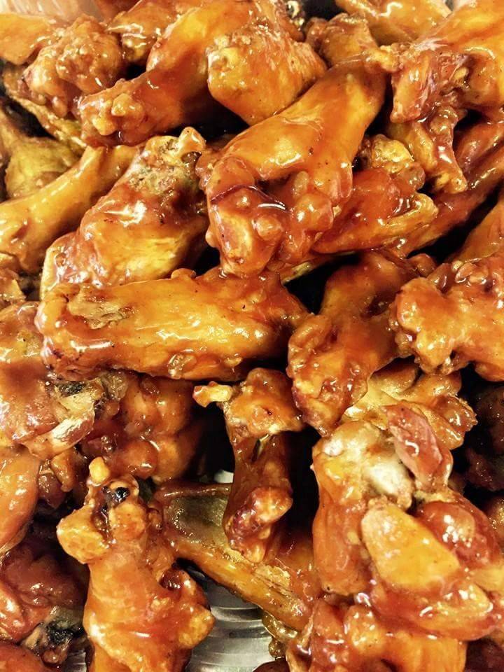 Hickorys Famous Wood Pit BBQ Grill | restaurant | 674 Port Washington Blvd, Port Washington, NY 11050, USA | 5168837174 OR +1 516-883-7174