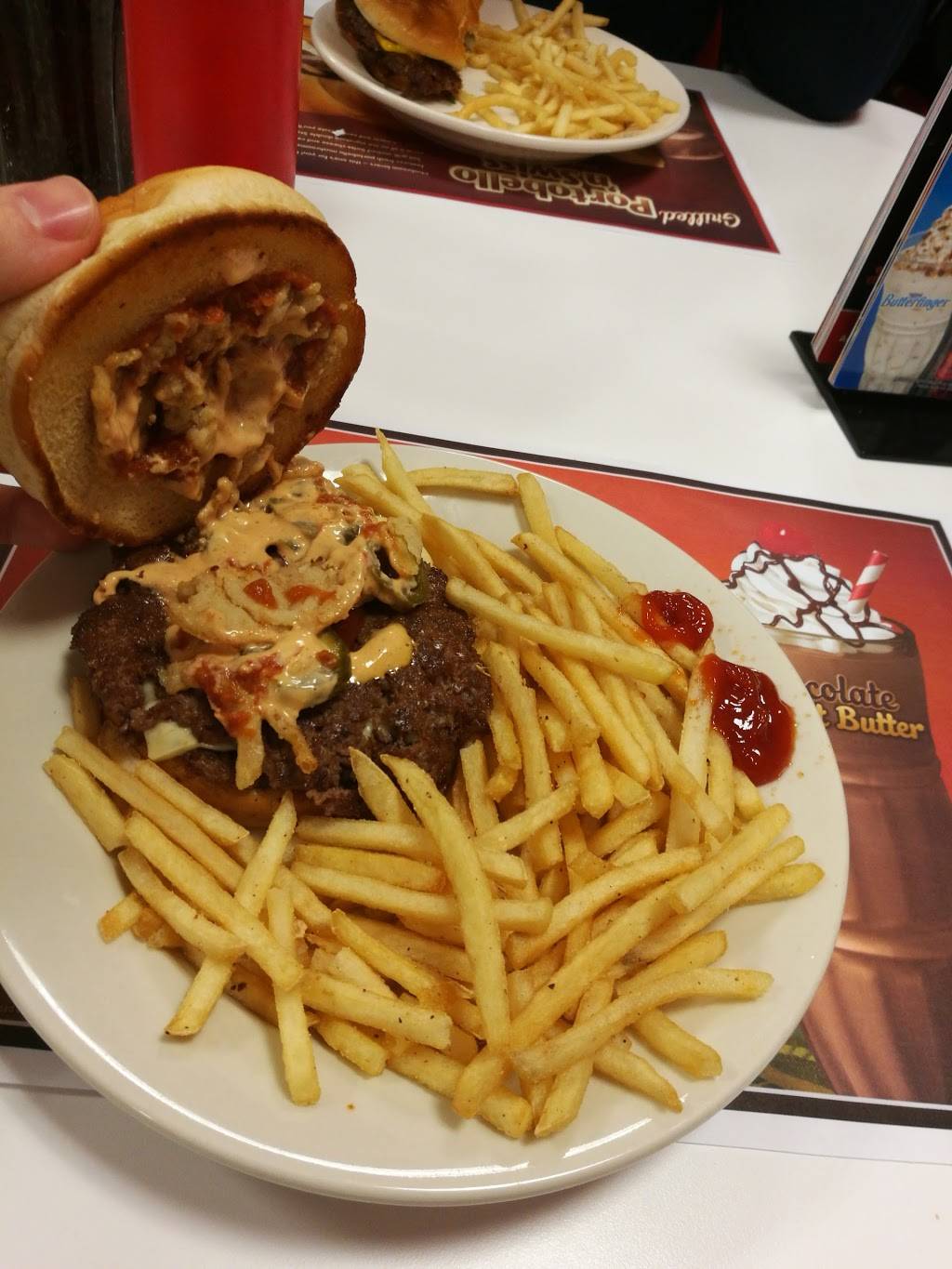 Steak n Shake | restaurant | 201 E Euclid Ave, Mt Prospect, IL 60056, USA | 8473689122 OR +1 847-368-9122