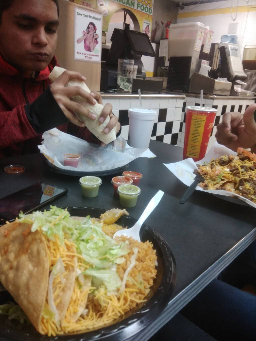 Filibertos Mexican Food | restaurant | 1517 N Gilbert Rd, Gilbert, AZ 85234, USA | 4809262007 OR +1 480-926-2007