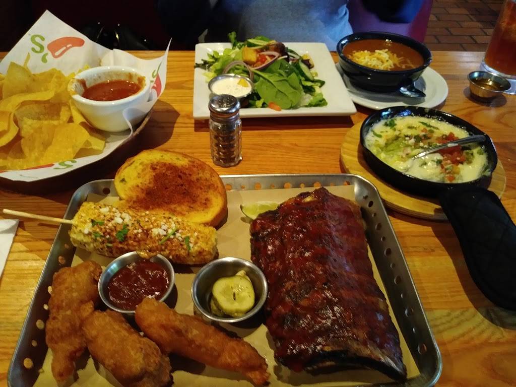 Chilis Grill & Bar | Open for Dine-In, Delivery and Takeout | restaurant | 7600 N Mesa St, El Paso, TX 79912, USA | 9155852001 OR +1 915-585-2001