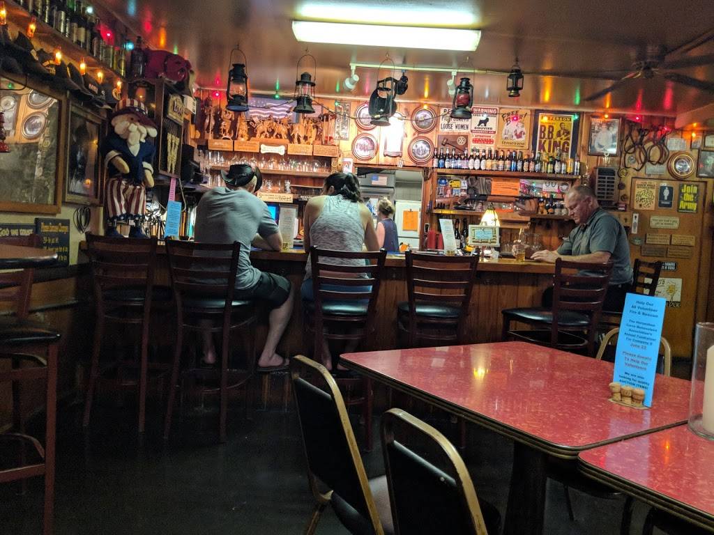 Horseshoe Curve Restaurant | restaurant | 1162 Pine Grove Rd, Bluemont, VA 20135, USA | 5405548291 OR +1 540-554-8291