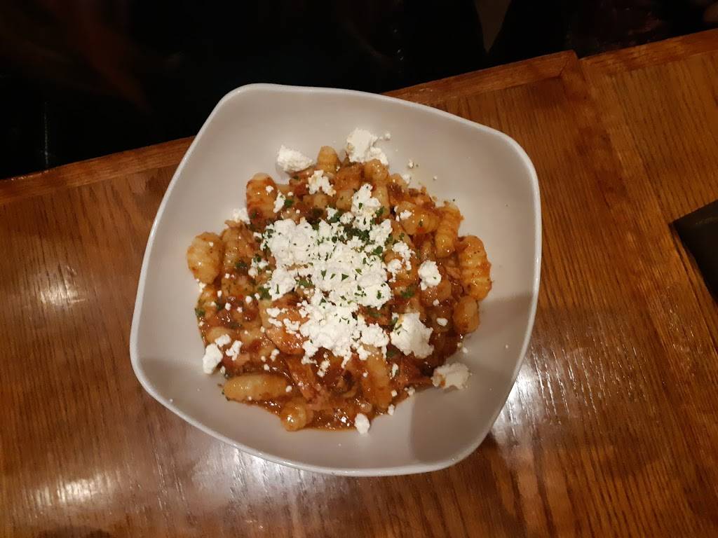 Fratelli Pasta Grill | restaurant | 13340 Lanoue St, Windsor, ON N8N 5E1, Canada | 5197350355 OR +1 519-735-0355