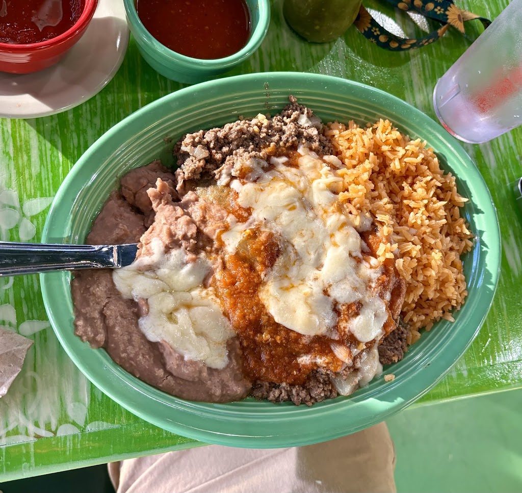 Castillos Mexican Restaurant | restaurant | 1420 Katy Fort Bend Rd #130, Katy, TX 77493, USA | 8328920411 OR +1 832-892-0411