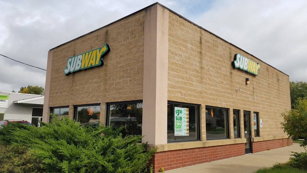 Subway | restaurant | 3021 N Rockton Ave, Rockford, IL 61103, USA | 8152092494 OR +1 815-209-2494