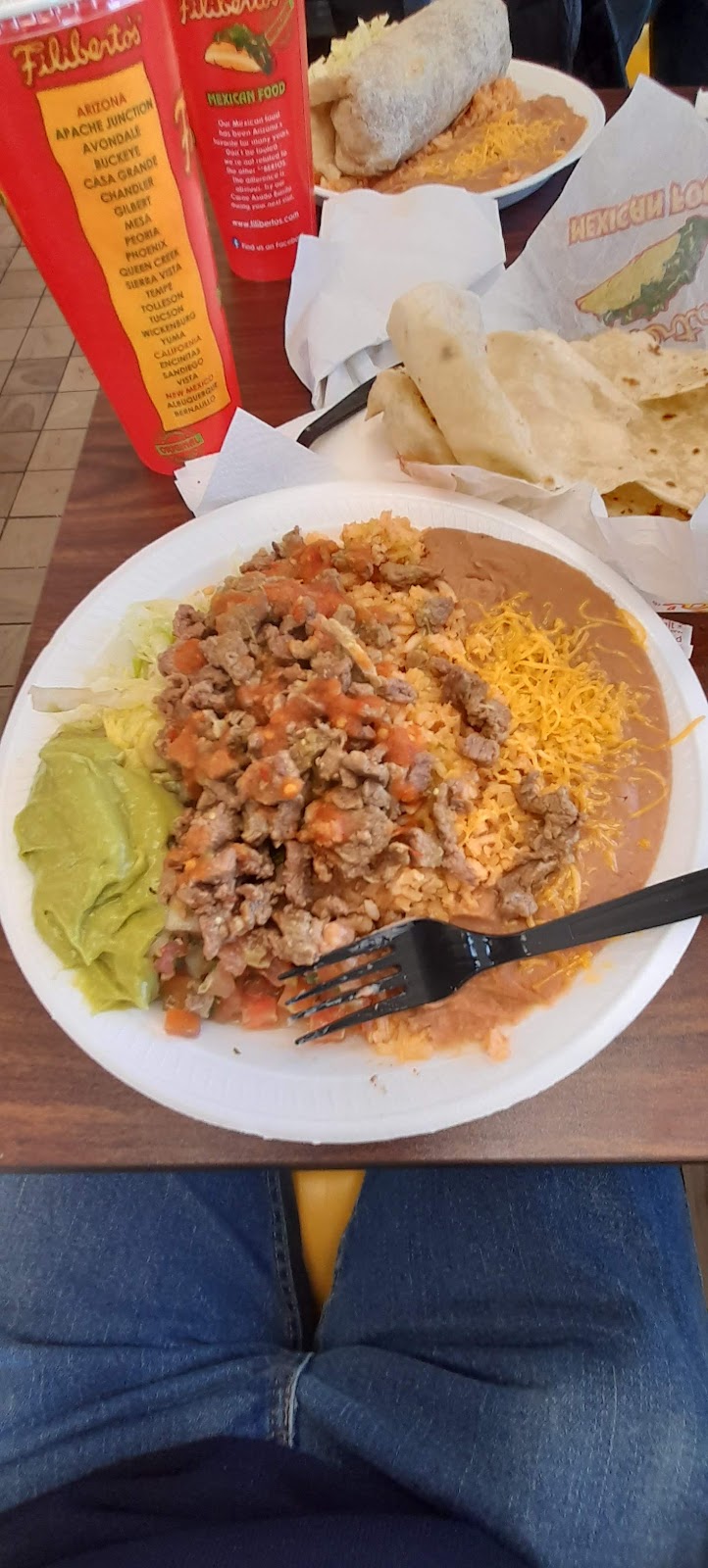 Filiberto’s | restaurant | 101 5th St, Douglas, AZ 85607, USA | 5203646643 OR +1 520-364-6643