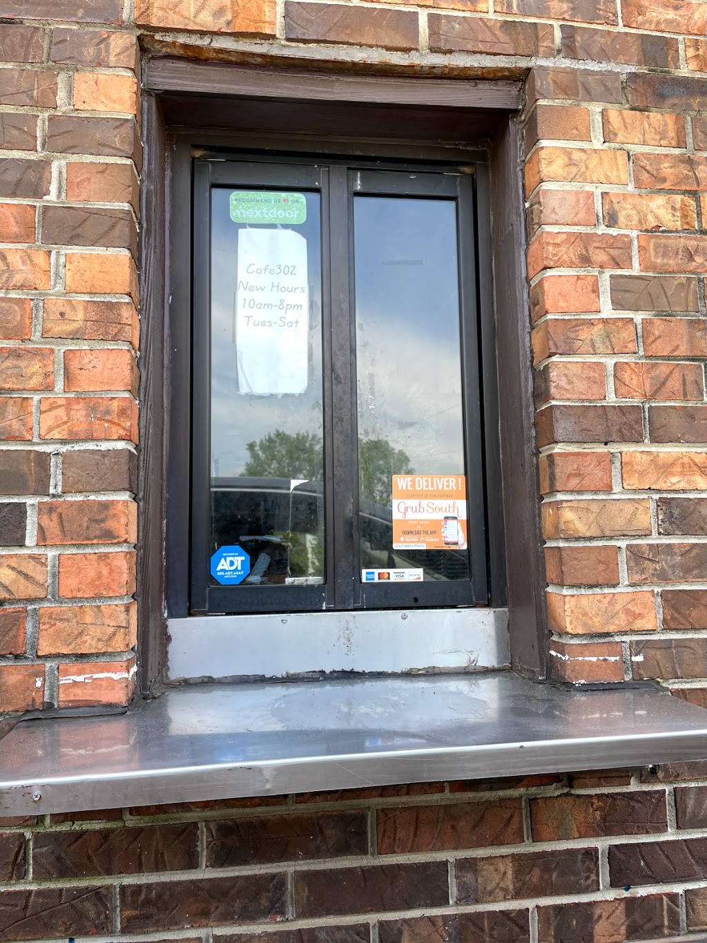 Cafe 302 | restaurant | 2700 Winchester Rd NE, Huntsville, AL 35811, USA | 2568523442 OR +1 256-852-3442