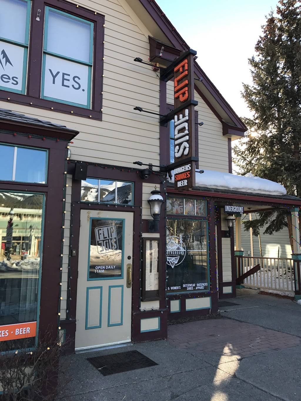 Flip Side Breckenridge | restaurant | 320 S Main St, Breckenridge, CO 80424, USA | 9707713085 OR +1 970-771-3085