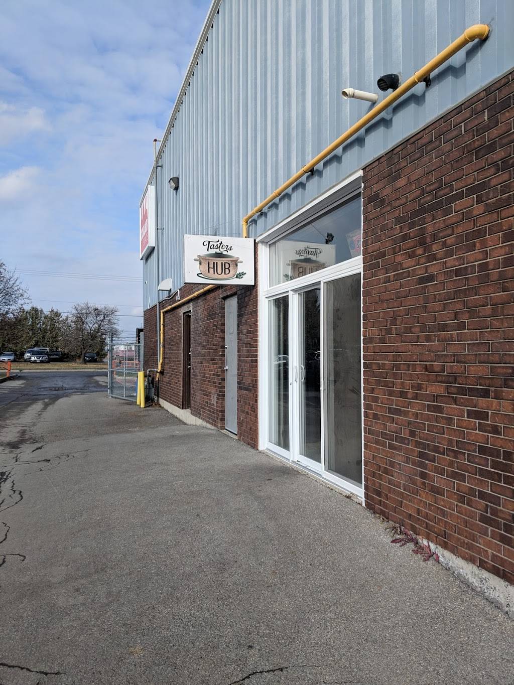 TastersHUB Inc. | restaurant | 70 Bongard Ave #17, Nepean, ON K2E 7Z9, Canada | 6136087242 OR +1 613-608-7242