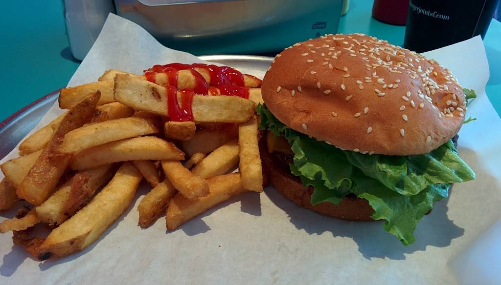 Burger Joint | restaurant | 1736, 807 Valencia St, San Francisco, CA 94110, USA | 4158243494 OR +1 415-824-3494