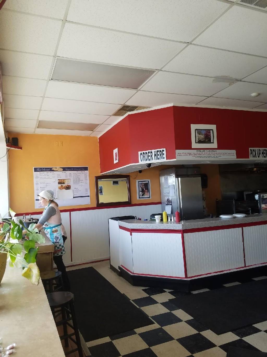 Five Breads Burgers & Homemade Food | restaurant | 3160 Route 115, Mt Effort Plaza, Effort, PA 18330, USA | 5706249726 OR +1 570-624-9726