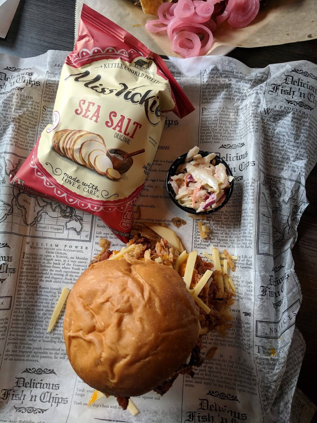 Yellow Dog Eats | restaurant | 1236 Hempel Ave, Windermere, FL 34786, USA | 4072960609 OR +1 407-296-0609