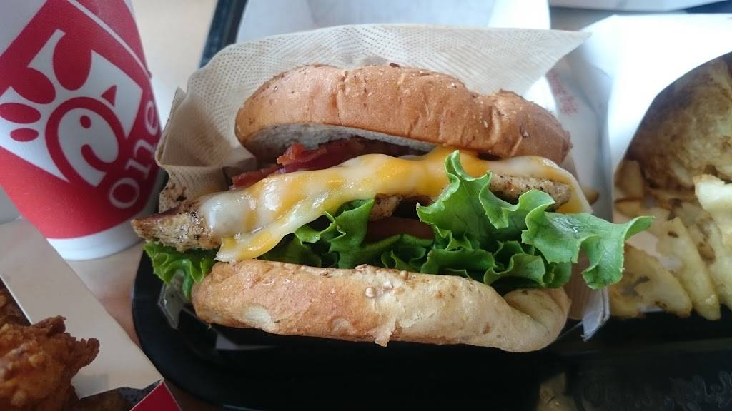 Chick-fil-A | restaurant | 9646 Kingston Pike, Knoxville, TN 37922, USA | 8656917400 OR +1 865-691-7400