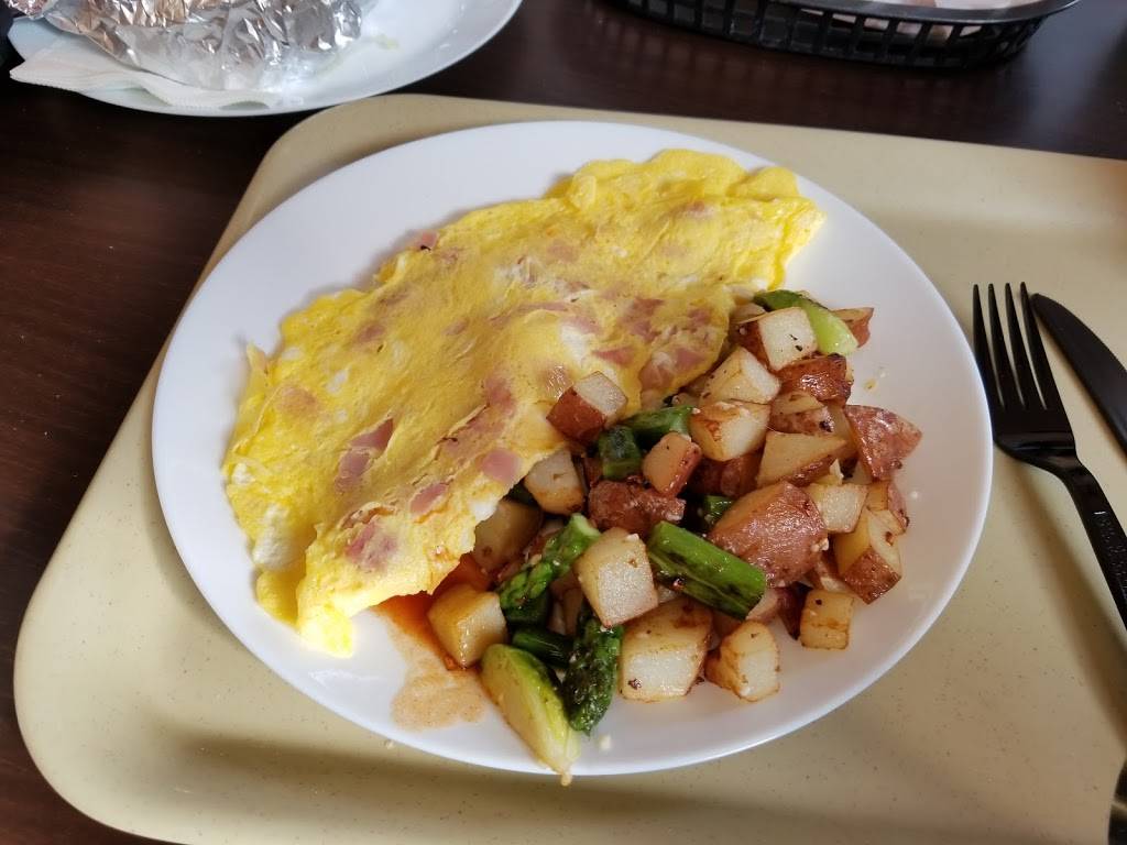 Ridge Bagel & Cafe | cafe | 55 S Maple Ave, Basking Ridge, NJ 07920, USA | 9083404690 OR +1 908-340-4690