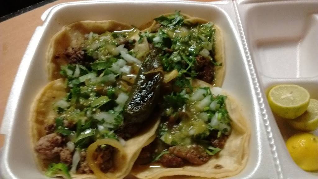 Tacos el primo #1 | restaurant | 3297 College St, Beaumont, TX 77701, USA | 4093476888 OR +1 409-347-6888