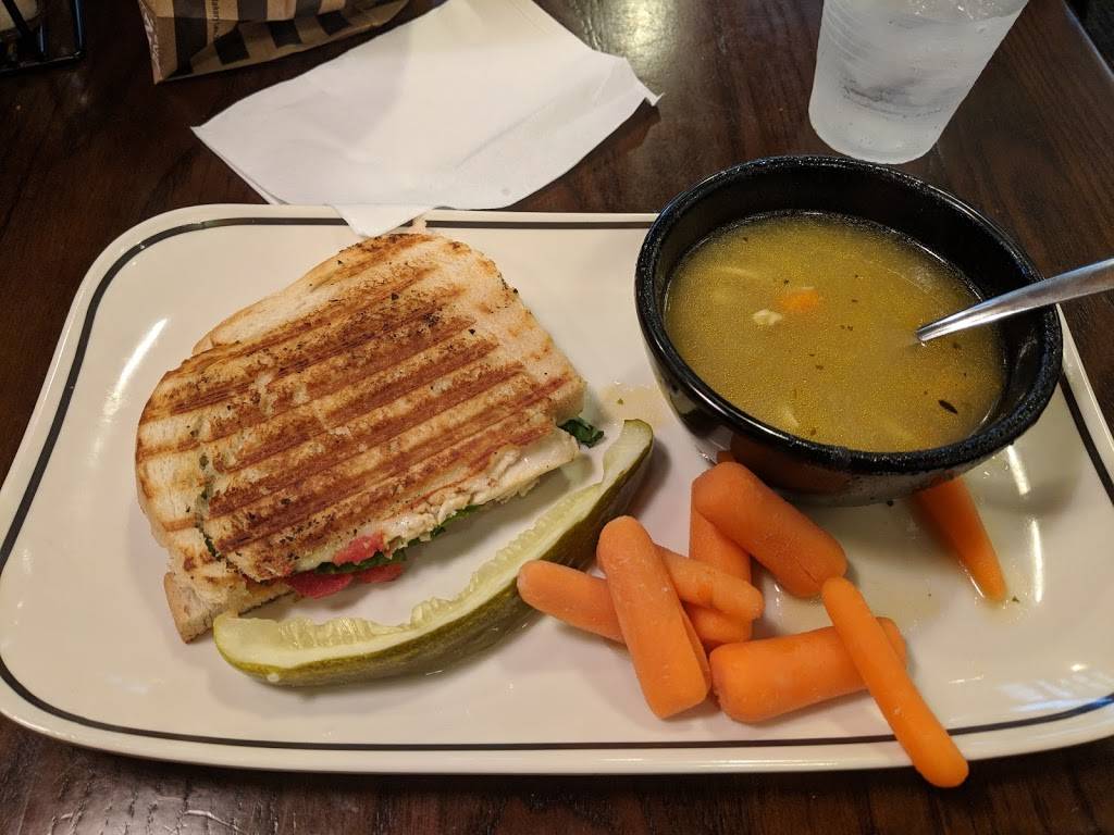 Corner Bakery Cafe | bakery | 1701 Market St 1st Floor, 6 Penn Ctr, Philadelphia, PA 19103, USA | 2155692533 OR +1 215-569-2533