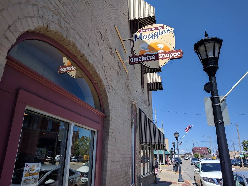 Morning At Maggies Omelette | restaurant | 819 Saginaw St, Bay City, MI 48708, USA | 9898923142 OR +1 989-892-3142