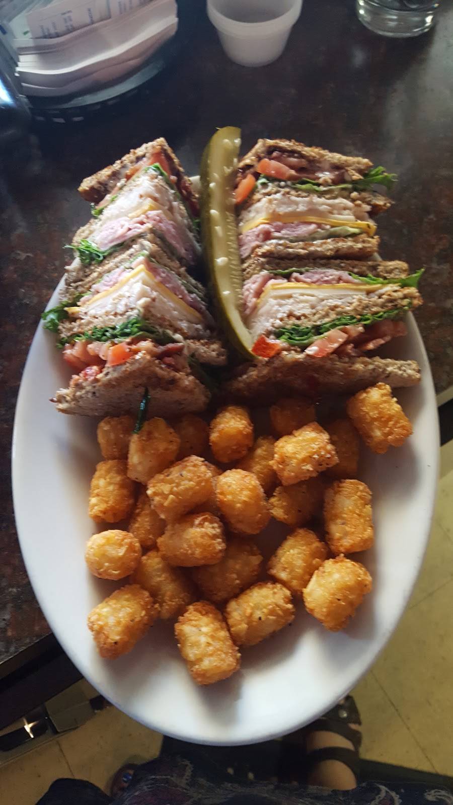 Stadiums Sports Bar | restaurant | 16065 SE McLoughlin Blvd, Oak Grove, OR 97267, USA | 5033058410 OR +1 503-305-8410