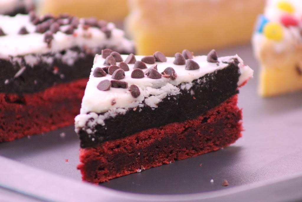 Simply Desserts | bakery | 14035 Promenade Commons St, Gainesville, VA 20155, USA | 7037542257 OR +1 703-754-2257