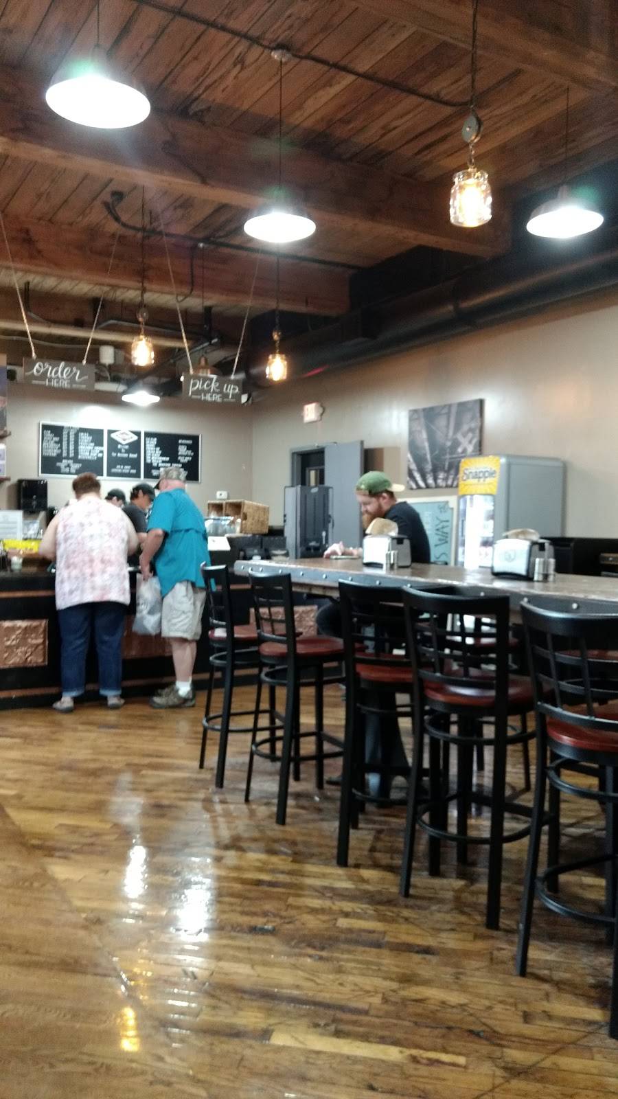 The Southern Engine Deli | restaurant | 1200 Clinton St Suite 20, Nashville, TN 37203, USA | 6156787647 OR +1 615-678-7647