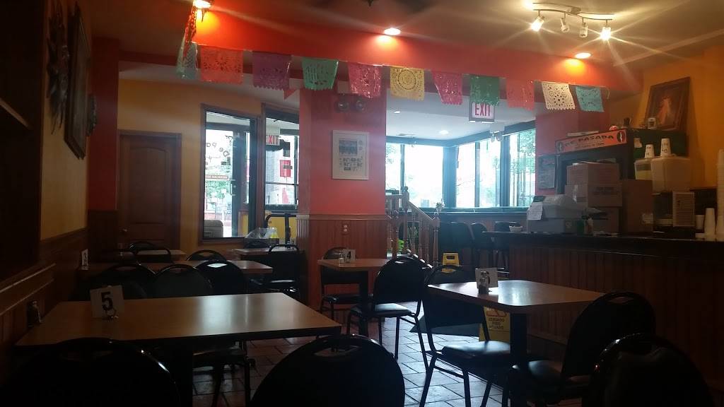 De Pasada | restaurant | 1517 W Taylor St, Chicago, IL 60607, USA | 3122436441 OR +1 312-243-6441