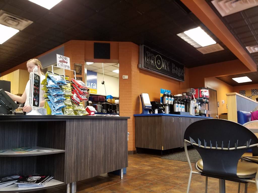 Azura Grill & Cafe | restaurant | 198 3rd Ave, Jasper, IN 47546, USA | 8126342211 OR +1 812-634-2211