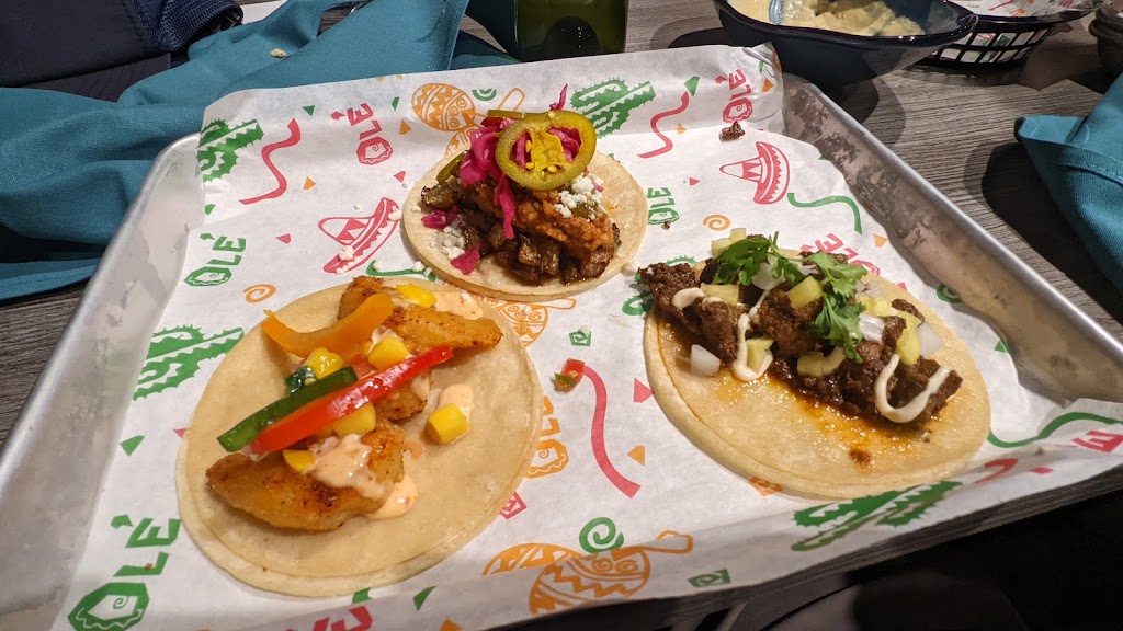 Dos Arboles | restaurant | 735 Main St, Frankfort, MI 49635, USA | 2313990770 OR +1 231-399-0770