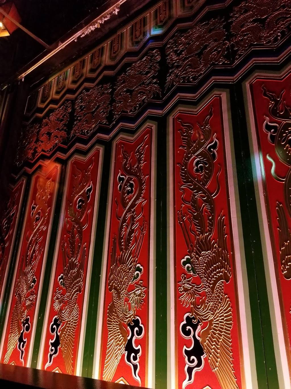 Elmo | restaurant | 156 7th Ave, New York, NY 10011, USA | 2123378000 OR +1 212-337-8000