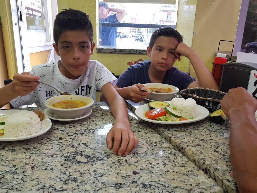 Mi Rancho | restaurant | 45 Meridian St, Boston, MA 02128, USA | 6175610205 OR +1 617-561-0205