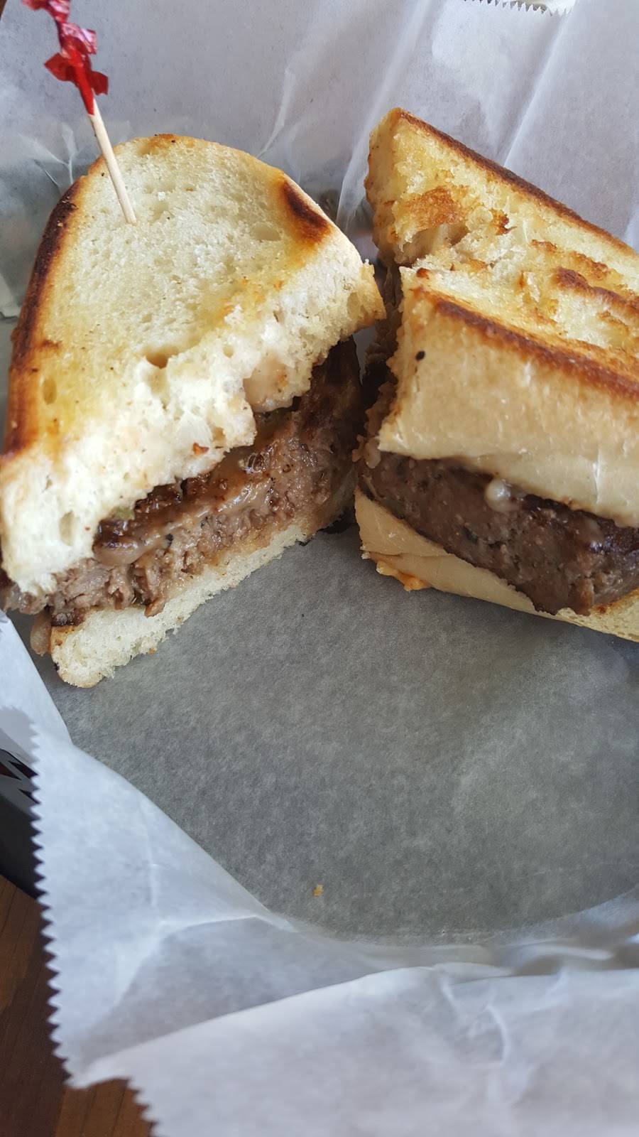 Double Eagle Grill & Bar | restaurant | 111 N Sycamore St, Aberdeen, NC 28315, USA | 9107570025 OR +1 910-757-0025