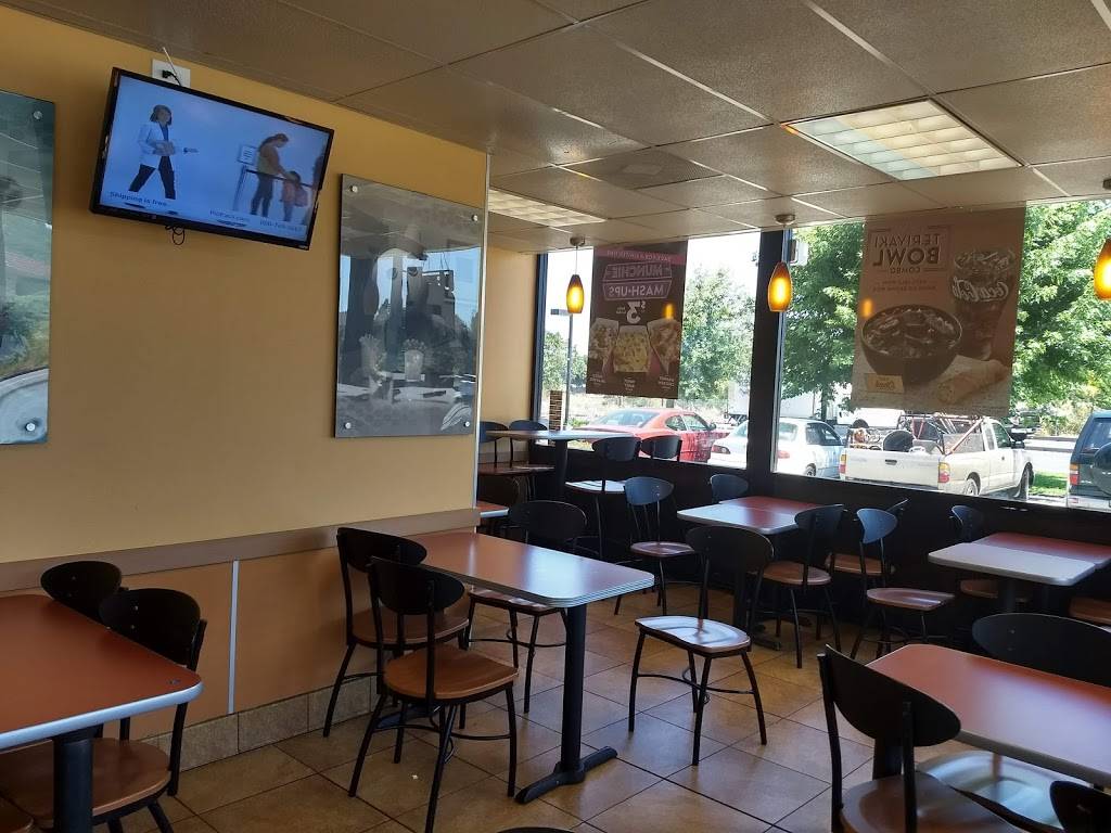 Jack in the Box | restaurant | 301 Enfrente Rd, Novato, CA 94949, USA | 4158838196 OR +1 415-883-8196