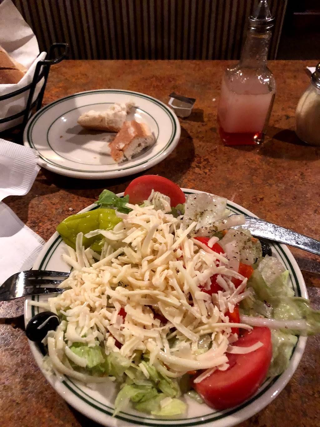 Riccardis Restaurant | restaurant | 901 Hathaway Rd, New Bedford, MA 02740, USA | 5089914200 OR +1 508-991-4200