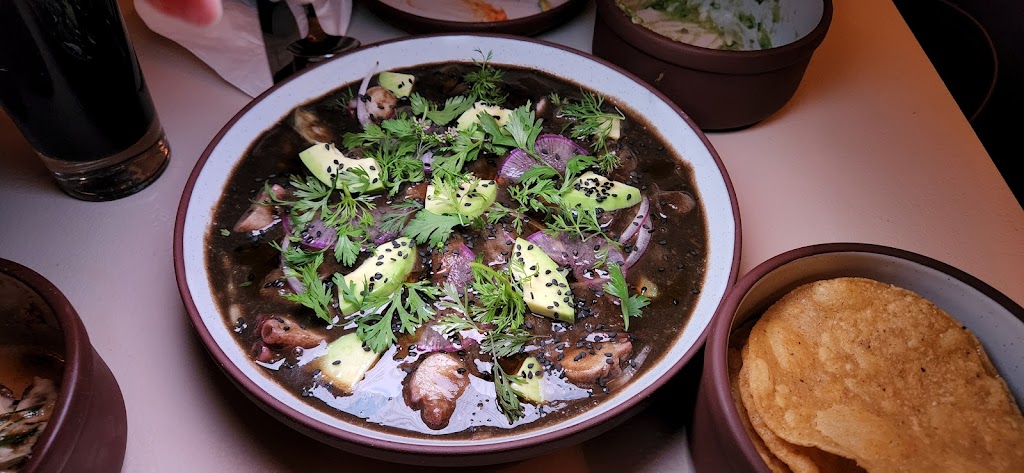 Ensenada | restaurant | 168 Borinquen Pl, Brooklyn, NY 11211, USA | 3473350838 OR +1 347-335-0838