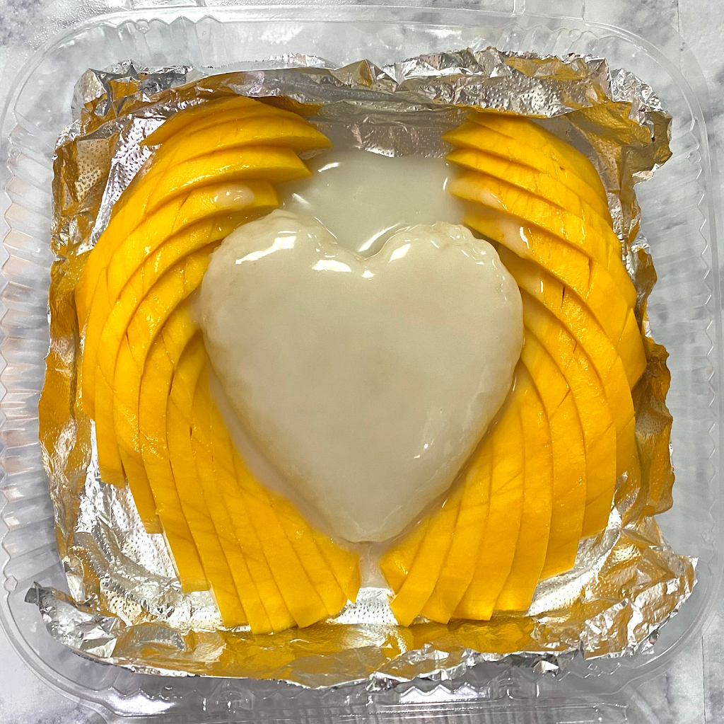 Moons Thai Cuisine | restaurant | 1700 E Thompson Blvd, Ventura, CA 93001, USA | 8056283272 OR +1 805-628-3272