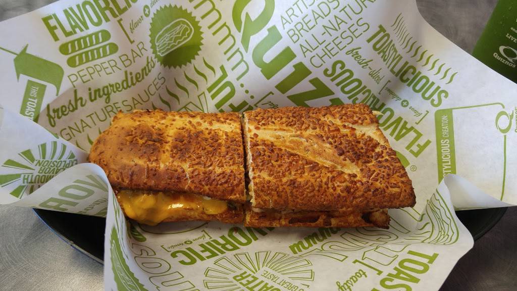 Quiznos | restaurant | 2701 W Lawrence Ave, Springfield, IL 62704, USA | 2177877304 OR +1 217-787-7304