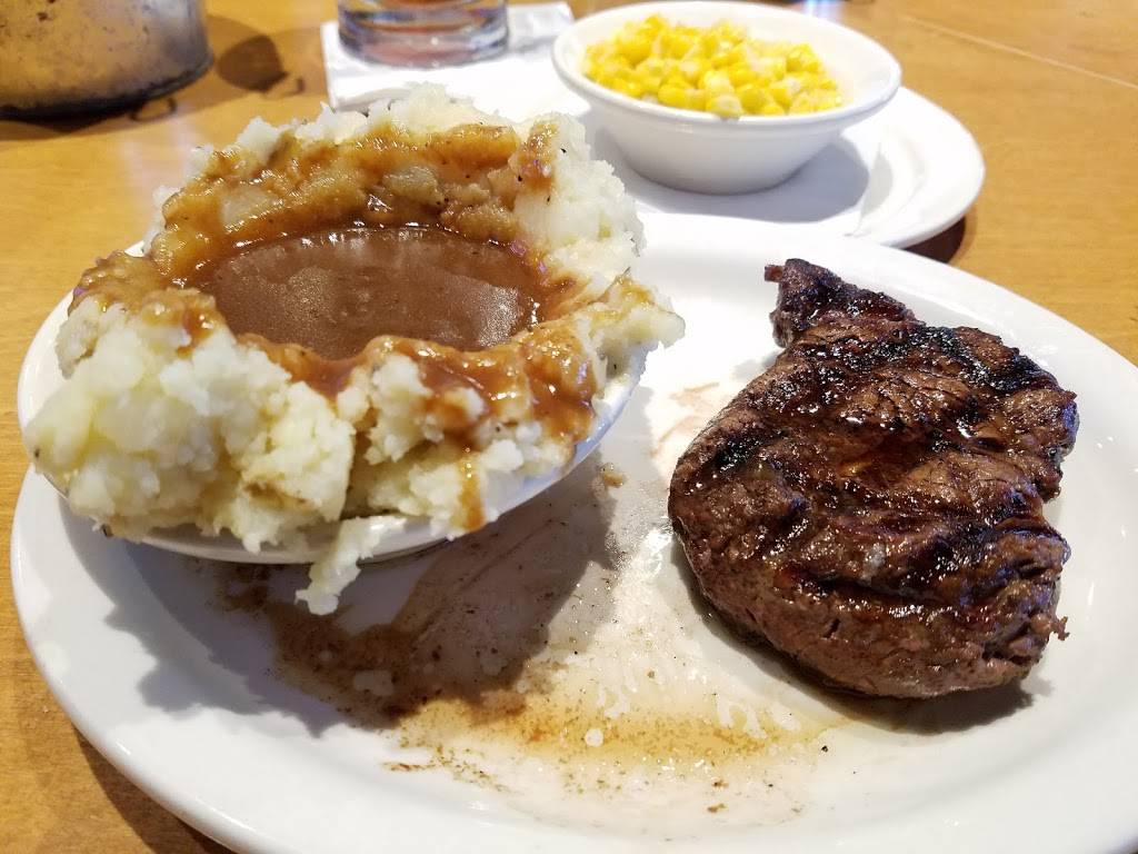 Texas Roadhouse | restaurant | 1205 E Lancaster Ave, Downingtown, PA 19335, USA | 6102695595 OR +1 610-269-5595