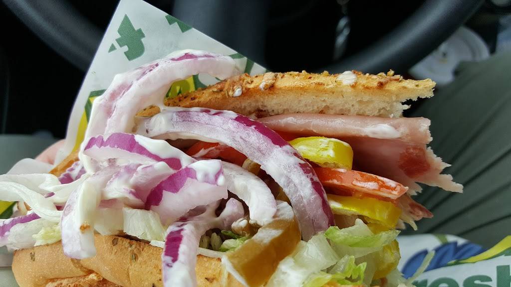 Subway | restaurant | 1820 Tappahannock Blvd, Tappahannock, VA 22560, USA | 8044436787 OR +1 804-443-6787
