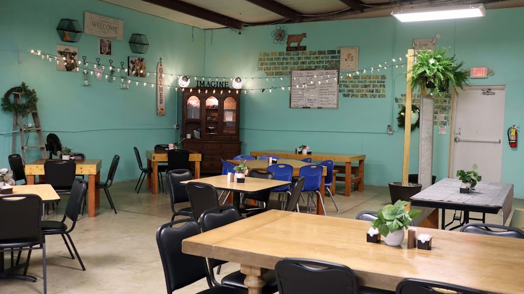 Love At First Bite | restaurant | 201 FM487, Jarrell, TX 76537, USA | 5125913511 OR +1 512-591-3511