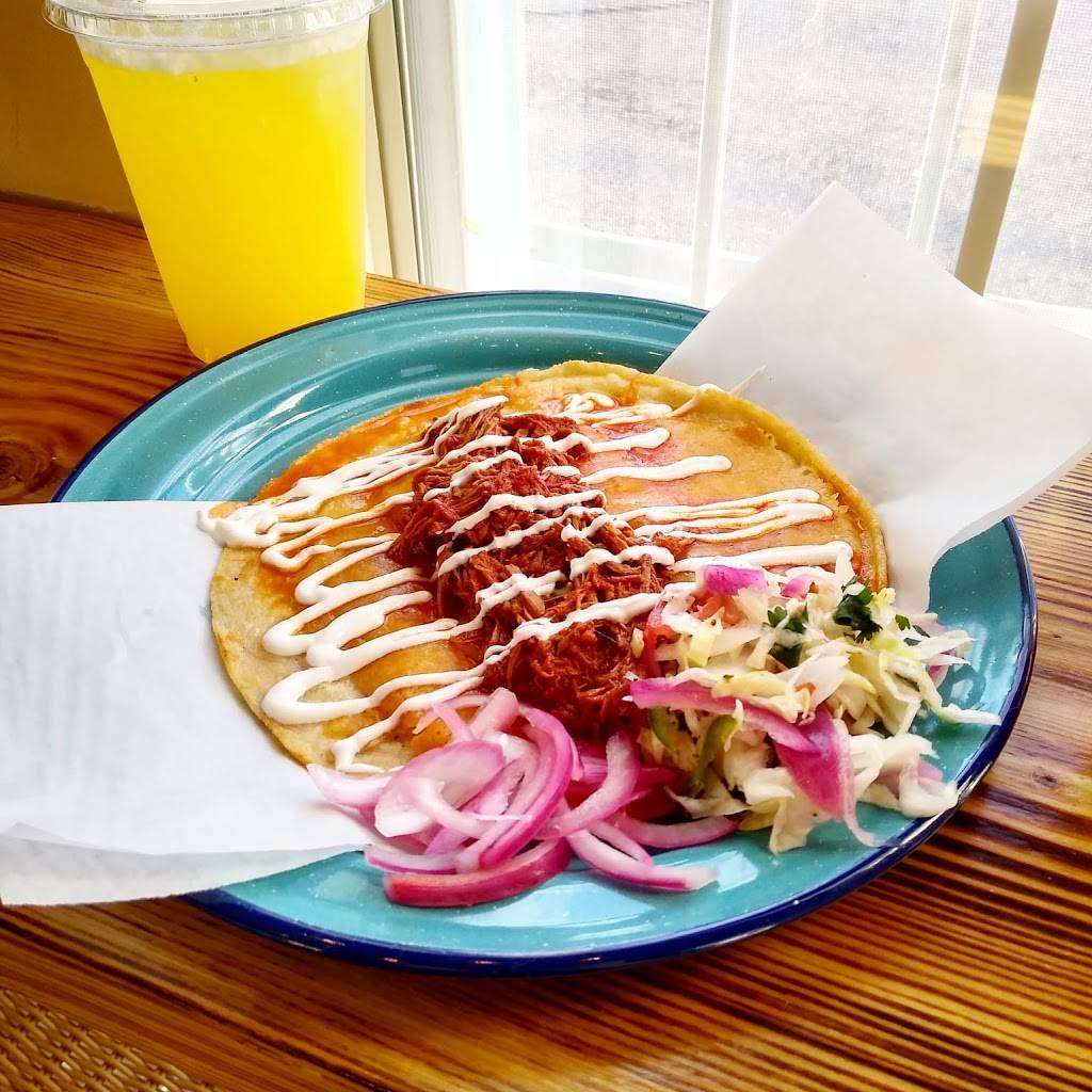 Con Huevos Tacos | restaurant | 1629 E Houston St, San Antonio, TX 78202, USA | 2102299295 OR +1 210-229-9295