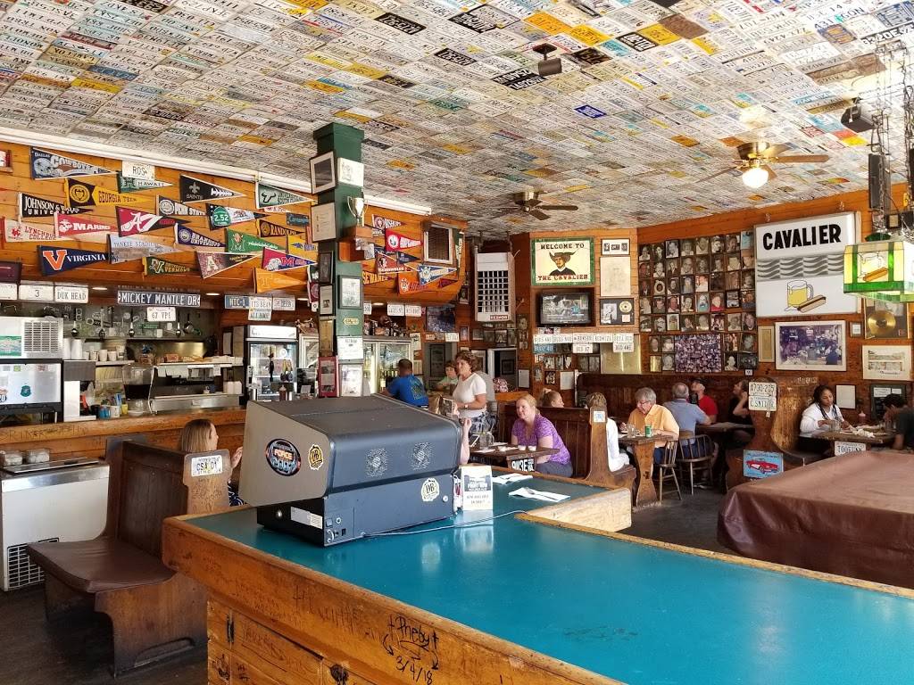 Cavalier Store | restaurant | 2920 Rivermont Ave, Lynchburg, VA 24503, USA | 4348453837 OR +1 434-845-3837