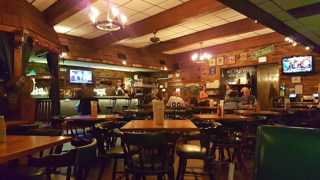 Green Dot Stables | restaurant | 2200 W Lafayette Blvd, Detroit, MI 48216, USA | 3139625588 OR +1 313-962-5588