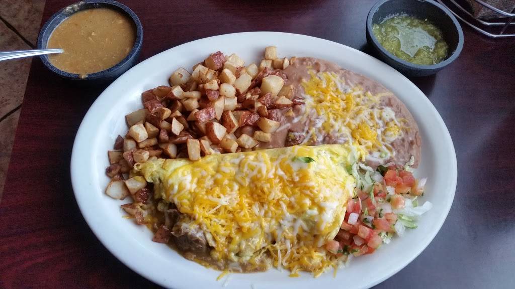 Cucas Mexican Food | restaurant | 119 Riverside Ave, Rialto, CA 92376, USA | 9095620207 OR +1 909-562-0207